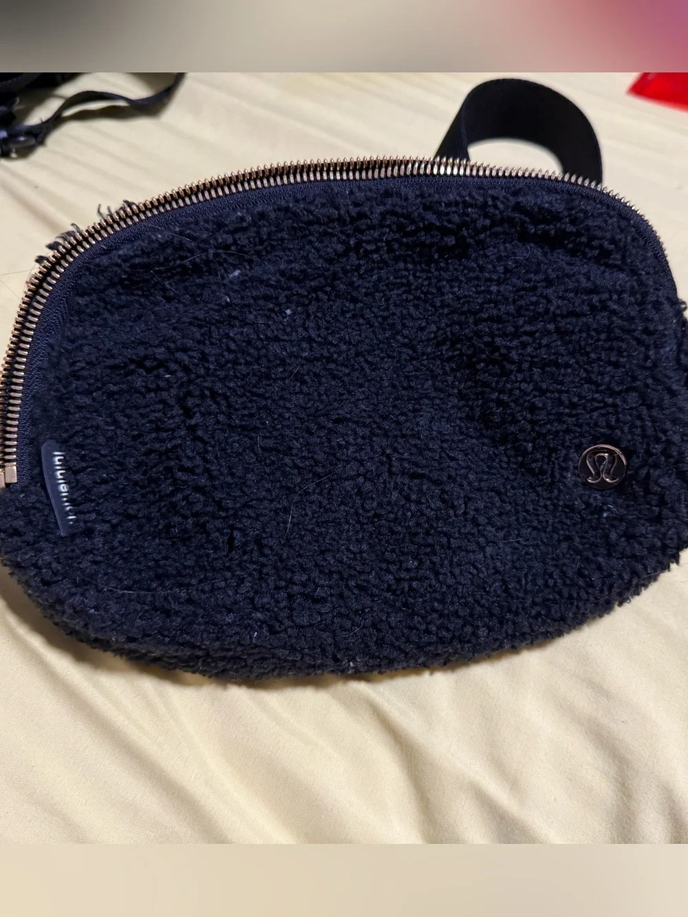 lululemon athletica black Sherpa Crossbody Belt Bag
